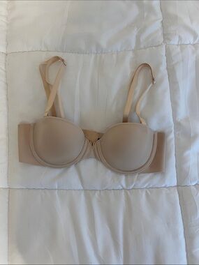 Victoria's Secret Nude Convertible Strapless Bra